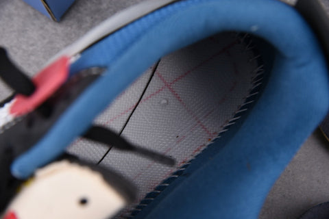 AJ4 Retro Union LA Off Noir