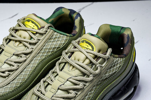 Corteiz x AM95 'Gutta Green'