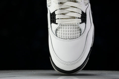 AJ4 Retro 'White Cement' (2025)