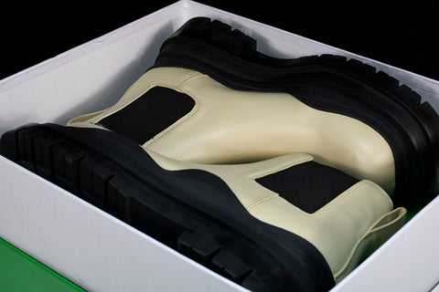 Вottega Veneta Tire Ankle Chelsea Boots 'Sea Salt Black'