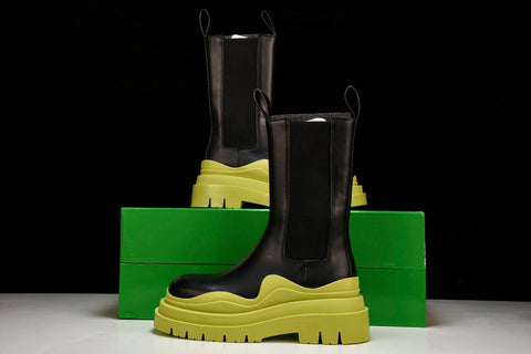 Вottega Veneta Tire Chelsea Boots 'Black Yellow'