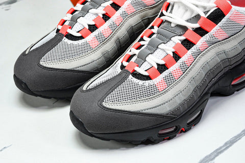 AM95 OG 'Solar Red'