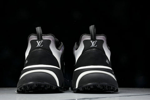 Louis Vuittоп Runner Tatic Sneaker 'Black White'