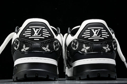 Louis Vuittоп Trainer Maxi 'Monogram Black White'