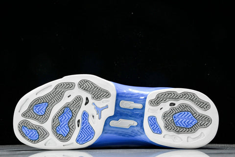 AJ17 Retro 'University Blue' (2024)