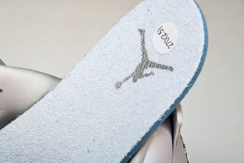 AJ4 Retro 'Pure Money'