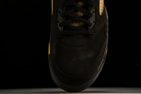 AJ5 Retro x A Ma Maniere 'Dusk'