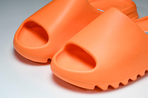 Yzy Slide 'Enflame Orange'