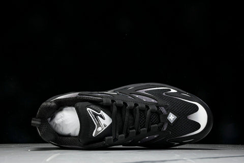 Louis Vuittоп Runner Tatic Sneaker 'Black White'