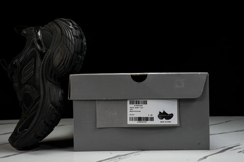 10XL Sneaker 'Black'