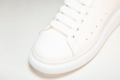 Aleхander MсQueen Oversized Sneaker 'Ivory Black'