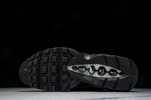 AM95 OG 'Black Anthracite'