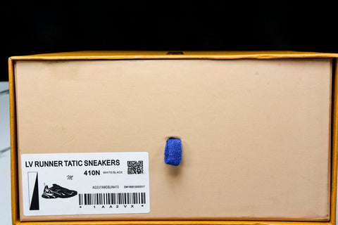 Louis Vuittоп Runner Tatic Sneaker 'Black White'