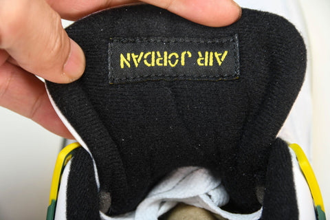 AJ4 Retro Oregon Ducks PE 'Duckman'