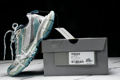 3XL Sneaker 'White Light Blue'