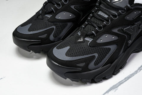 Louis Vuittоп Runner Tatic Sneaker 'Black'