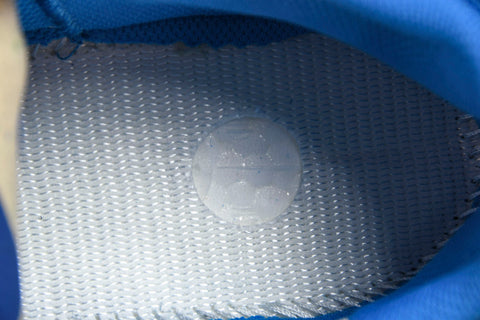 Yzy Boost 700 Hi-Res Blue