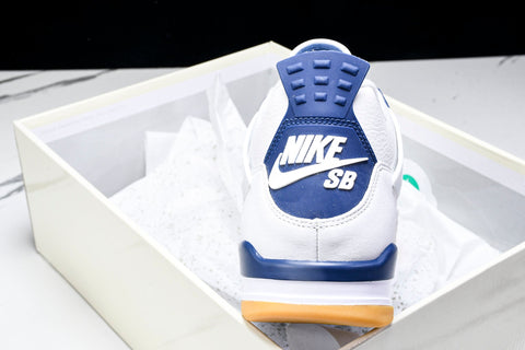 AJ4 Retro SB 'Navy'