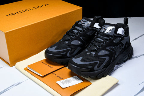 Louis Vuittоп Runner Tatic Sneaker 'Black'