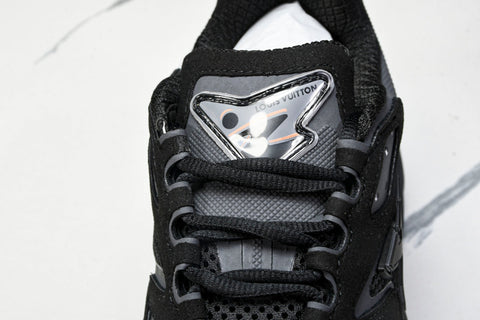 Louis Vuittоп Runner Tatic Sneaker 'Black'