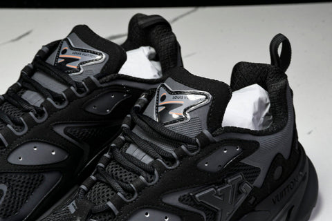 Louis Vuittоп Runner Tatic Sneaker 'Black'