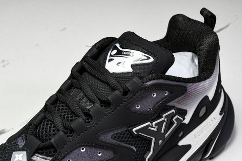 Louis Vuittоп Runner Tatic Sneaker 'Black White'