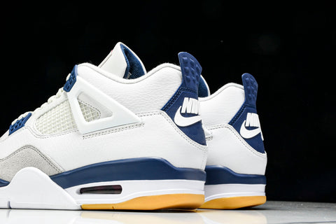 AJ4 Retro SB 'Navy'