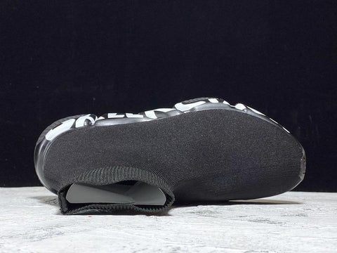 Speed Trainers “Graffiti White”