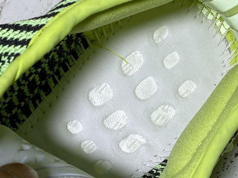 Yzy Boost 350 v2 Yeezreel Non-Reflective